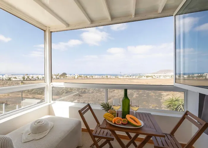 Dompi Con Vistas Al Mar Y A Fuerteventura