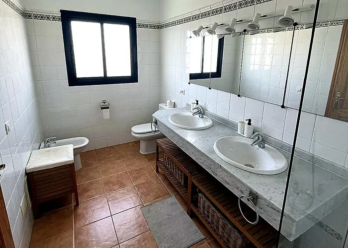 Dompi Con Vistas Al Mar Y A Fuerteventura